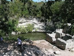 Cenote Sagrado de Chichen Itza
